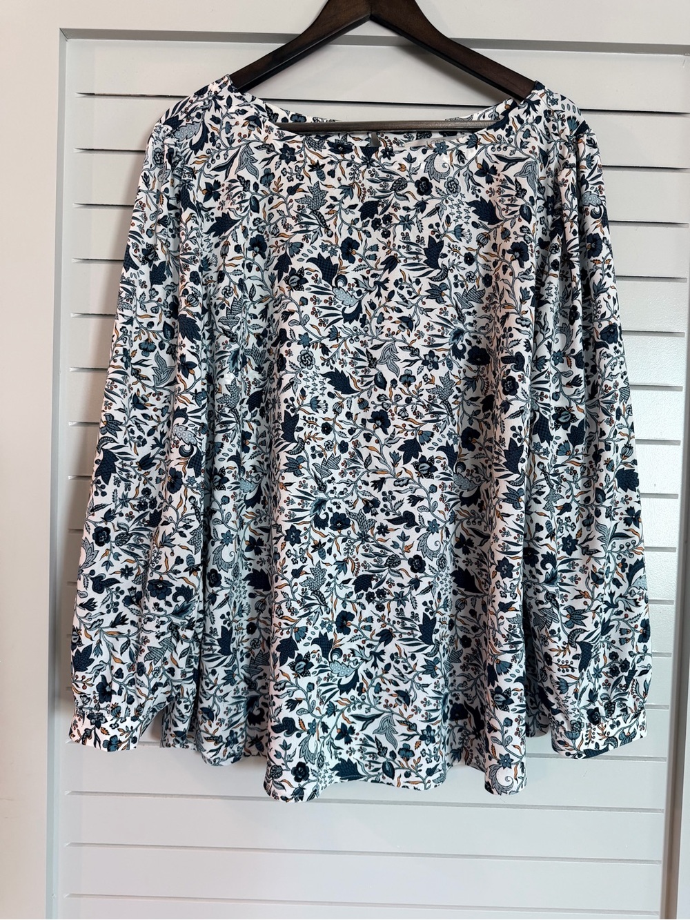 LOFT Navy and White Floral Boatneck Blouse